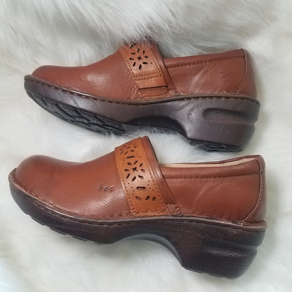 B.O.C. Clogs - Picture 3 of 5